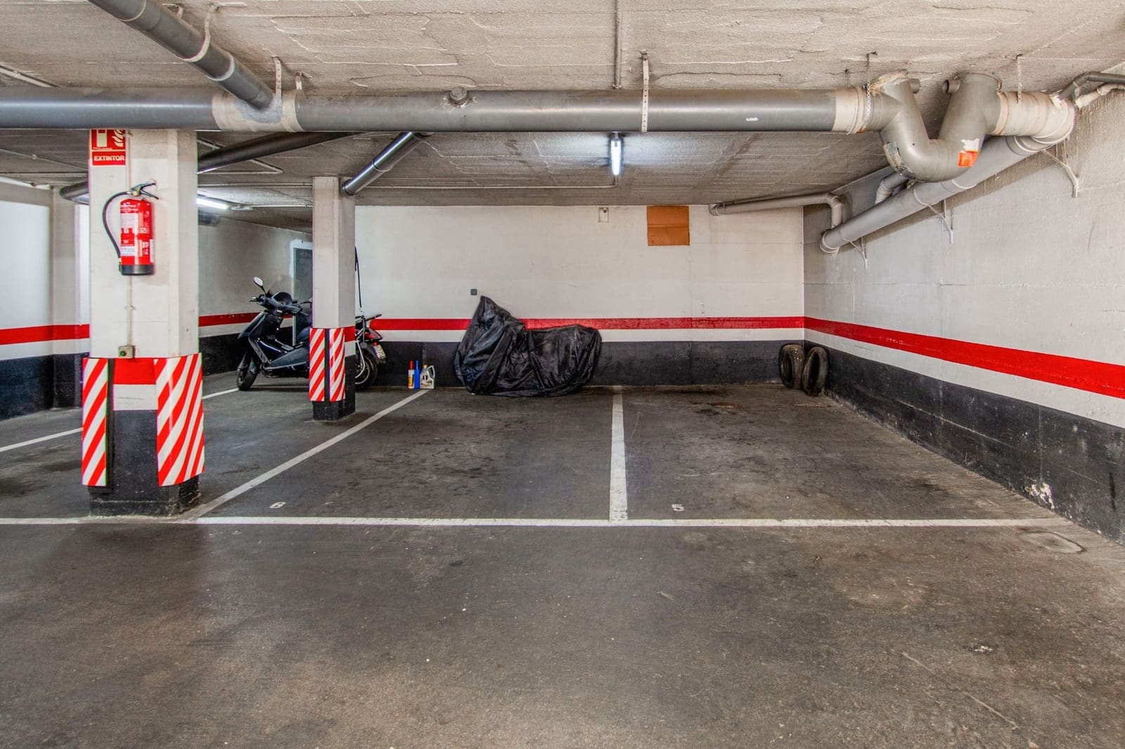 5 soveværelse Penthouse til salg i Barcelona by med swimmingpool garage - € 2.150.000 (Ref: 8846852)