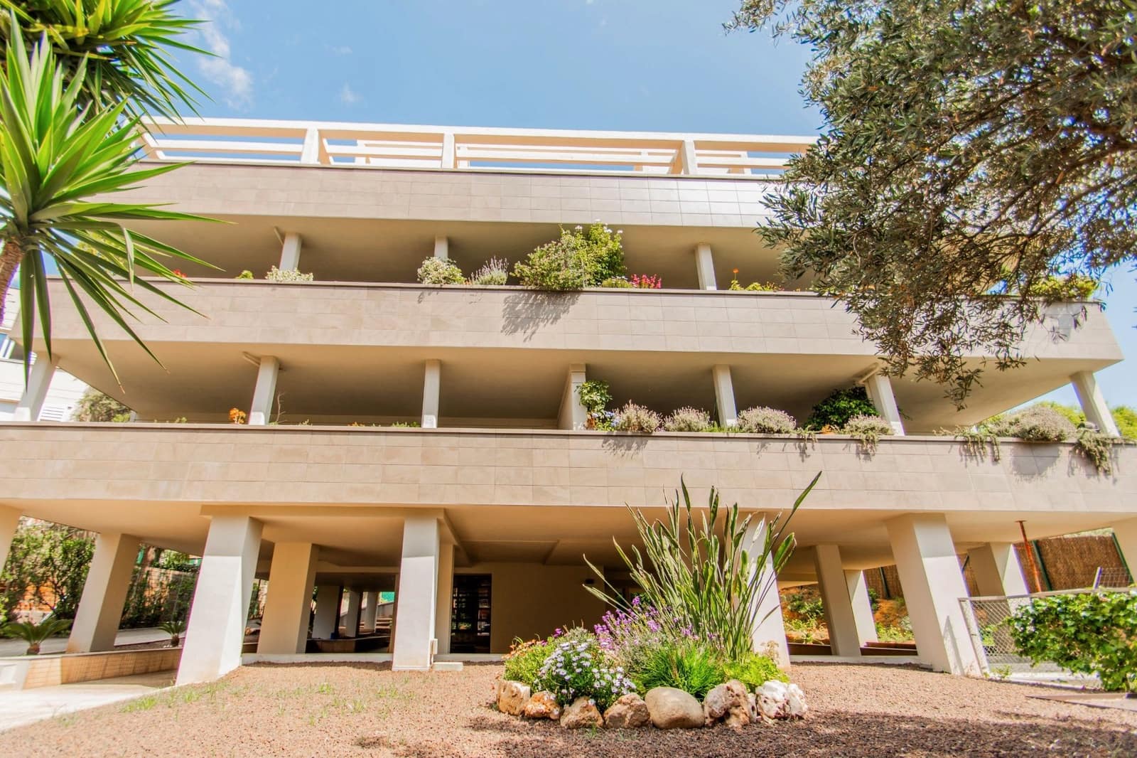 5 soveværelse Penthouse til salg i Barcelona by med swimmingpool garage - € 2.150.000 (Ref: 8846852)