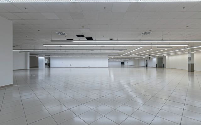 Kaupallinen vuokrattavana paikassa Sant Andreu de Palomar, Barcelona kaupunki - 30 000 € (Ref: 8881002)