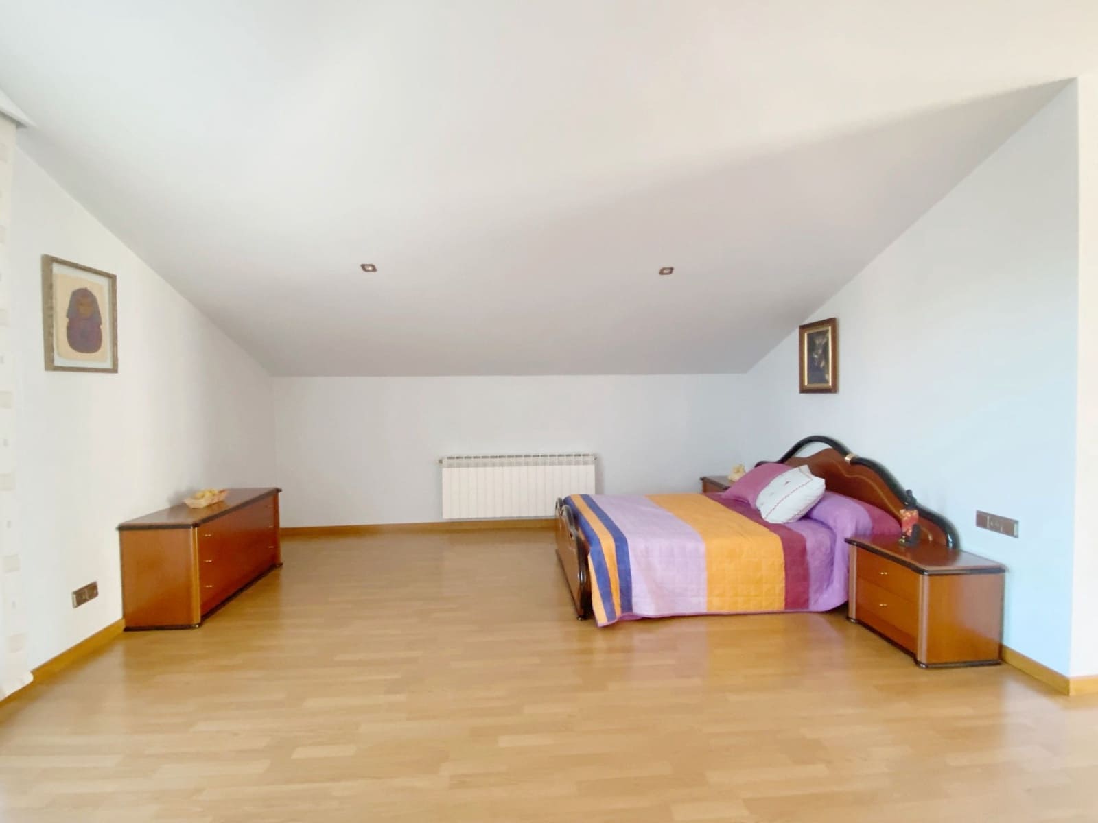 6 soveværelse Villa til salg i Molins de Rei med swimmingpool - € 1.390.000 (Ref: 8914589)