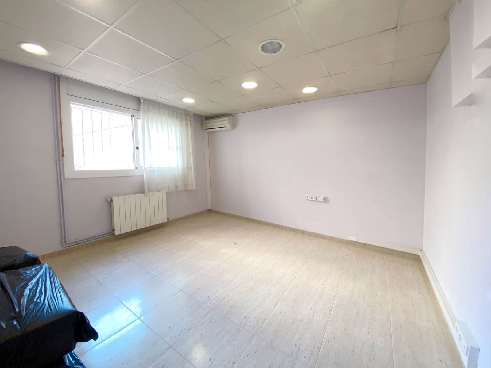 6 soveværelse Villa til salg i Molins de Rei med swimmingpool - € 1.390.000 (Ref: 8914589)