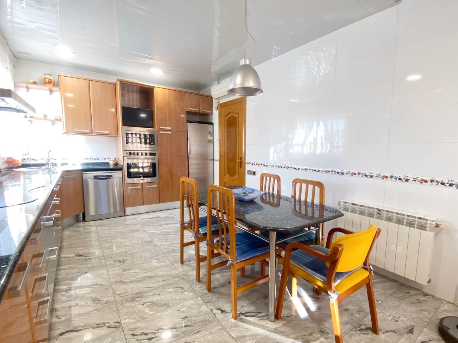 6 soveværelse Villa til salg i Molins de Rei med swimmingpool - € 1.390.000 (Ref: 8914589)