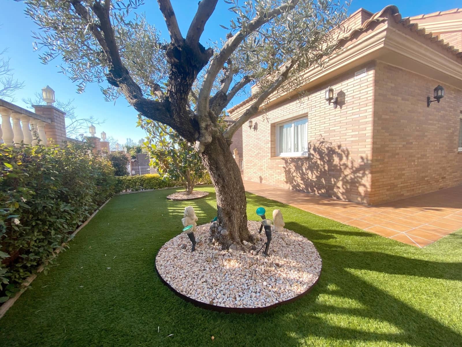 6 soveværelse Villa til salg i Molins de Rei med swimmingpool - € 1.390.000 (Ref: 8914589)