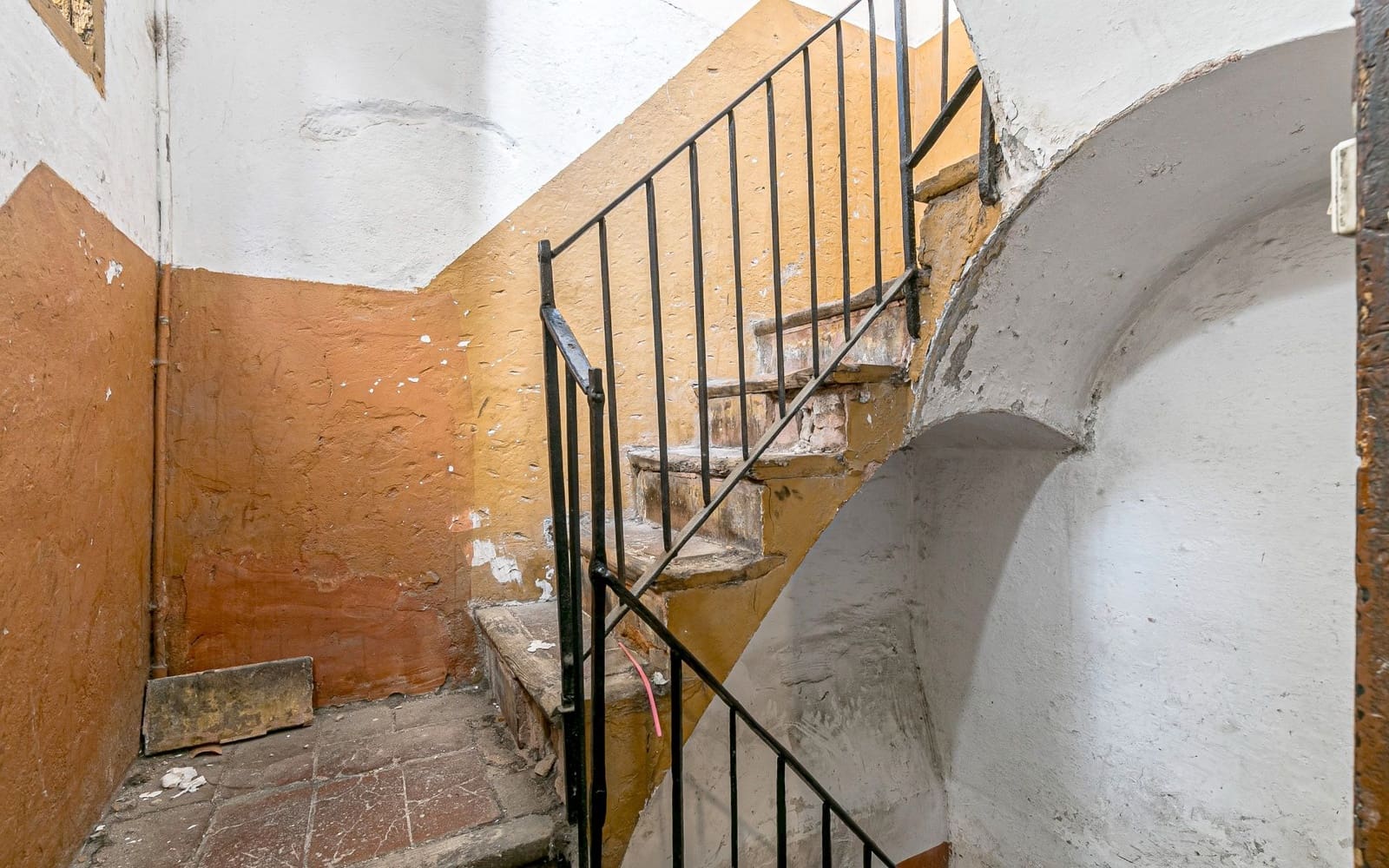 2 slaapkamer Flat te koop in Barcelona stad - € 270.000 (Ref: 8927852)