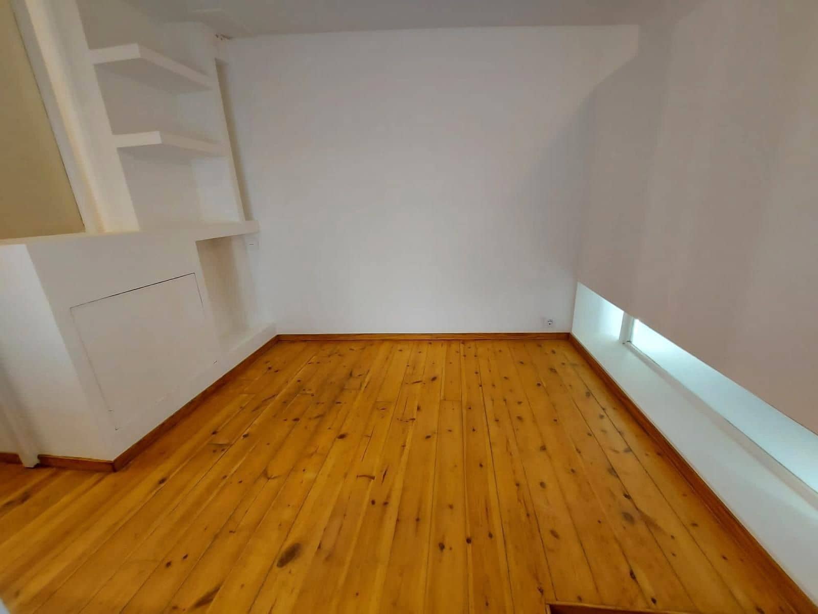 2 slaapkamer Flat te koop in Barcelona stad - € 270.000 (Ref: 8927852)