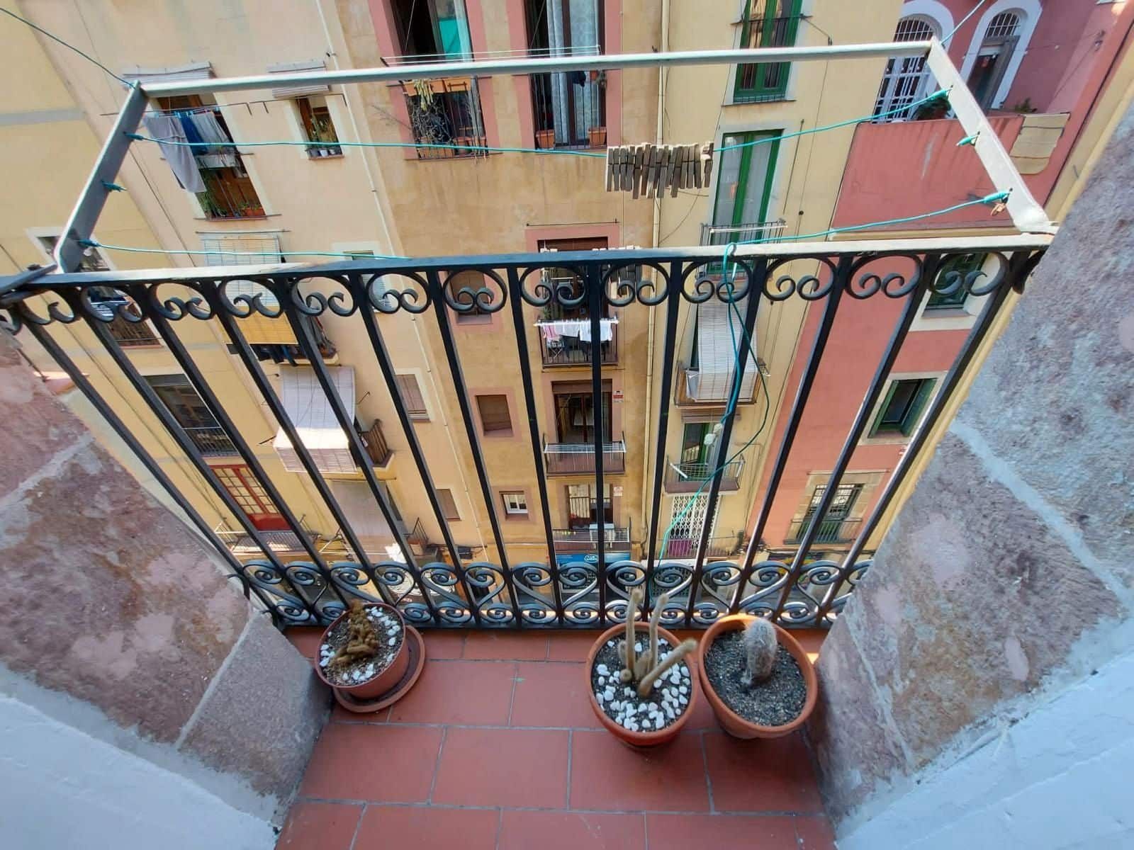 2 slaapkamer Flat te koop in Barcelona stad - € 270.000 (Ref: 8927852)