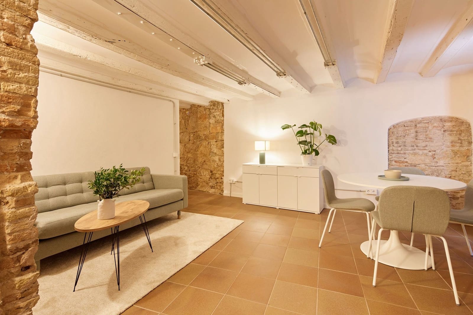 2 slaapkamer Flat te koop in Barcelona stad - € 328.000 (Ref: 8939002)