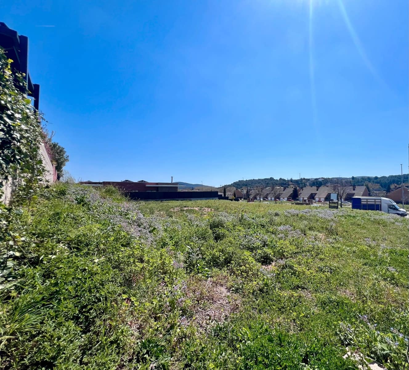 Bouwgrond te koop in Begues - € 325.000 (Ref: 8942139)