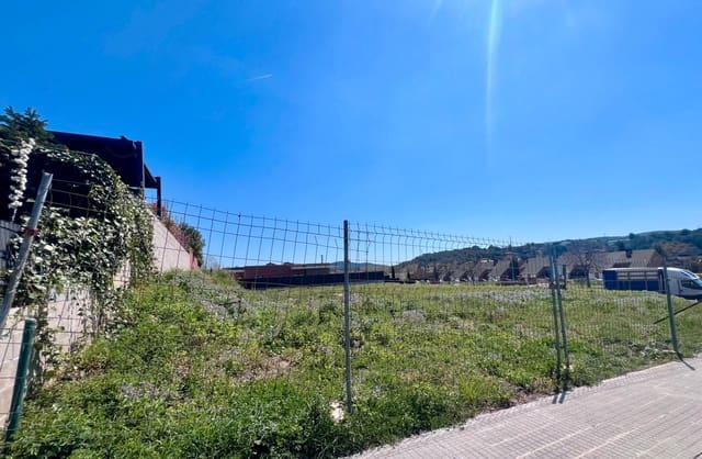 Tomt till salu i Begues - 325 000 € (Ref: 8942139)