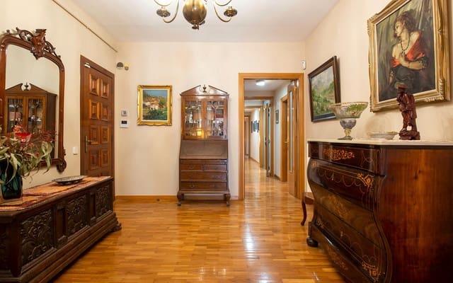 6 soveværelse Lejlighed til salg i Sant Gervasi - Galvany, Barcelona by - € 1.140.000 (Ref: 8949535)