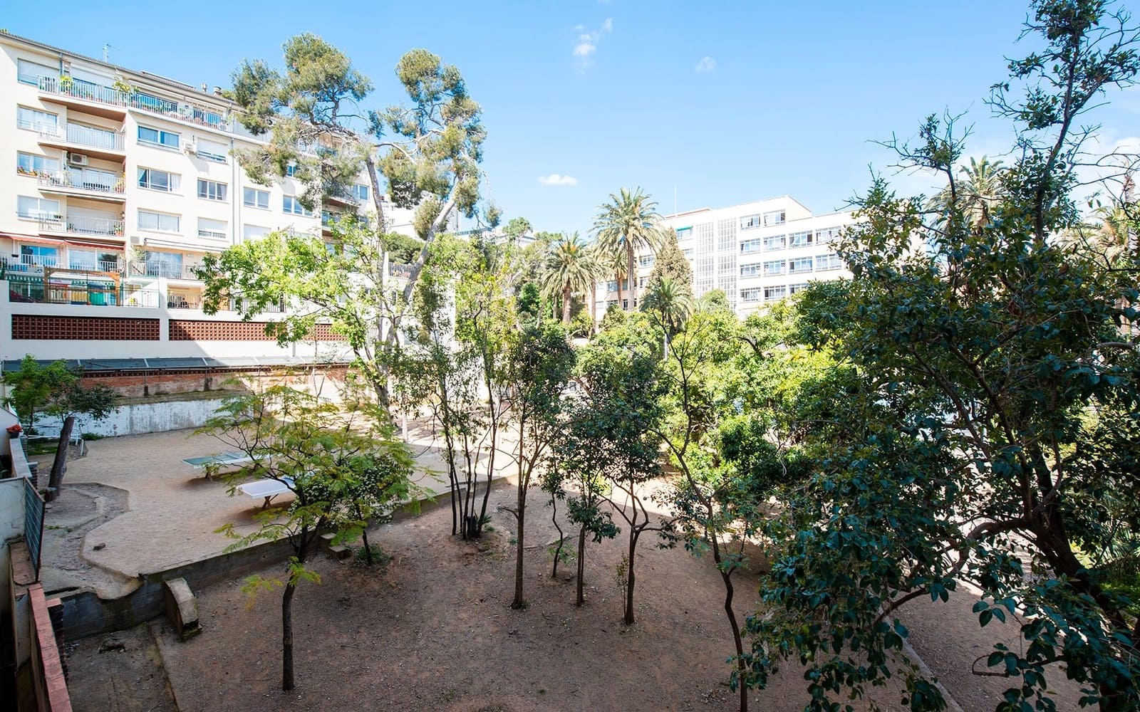 6 sypialnia Mieszkanie na sprzedaż w Miasto Barcelona - 1 140 000 € (Ref: 8949535)