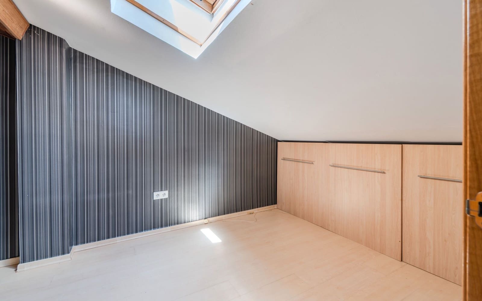 3 sypialnia Apartament na sprzedaż w Miasto Girona z garażem - 340 000 € (Ref: 8977403)