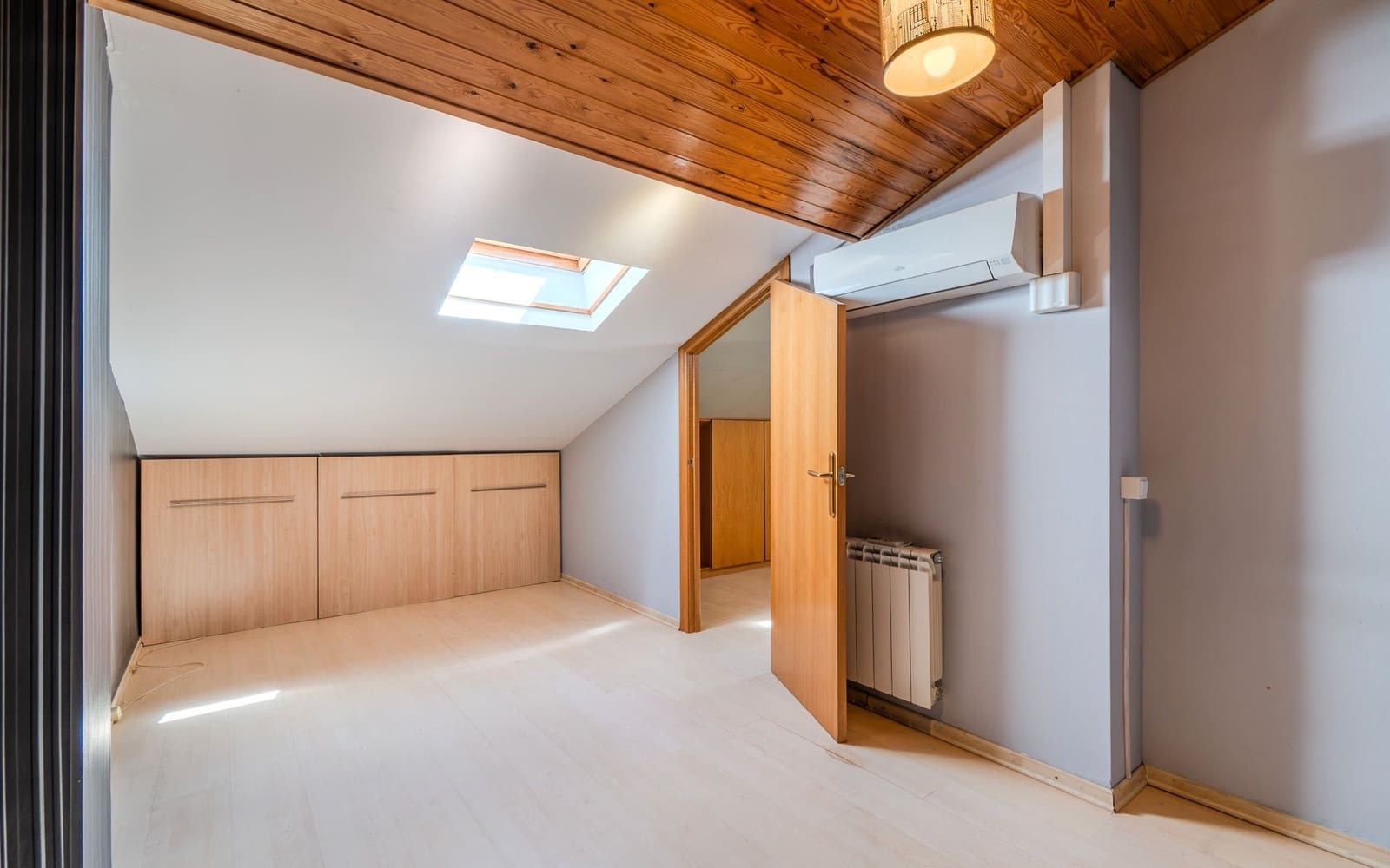 3 sypialnia Apartament na sprzedaż w Miasto Girona z garażem - 340 000 € (Ref: 8977403)