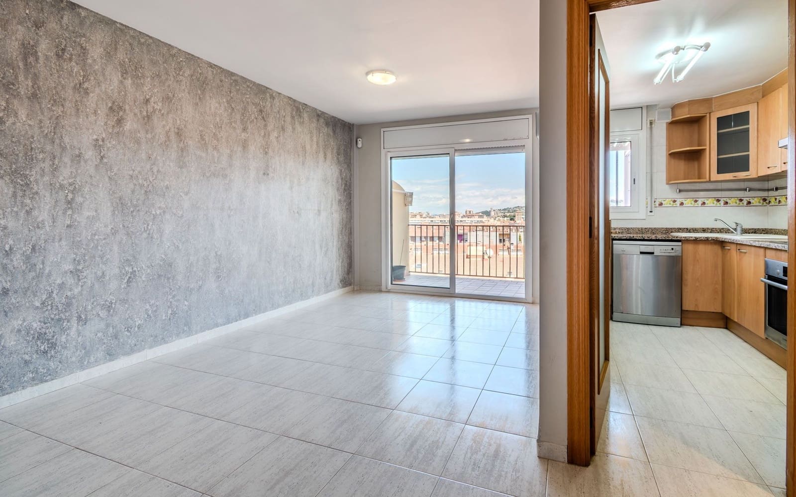 3 sypialnia Apartament na sprzedaż w Miasto Girona z garażem - 340 000 € (Ref: 8977403)