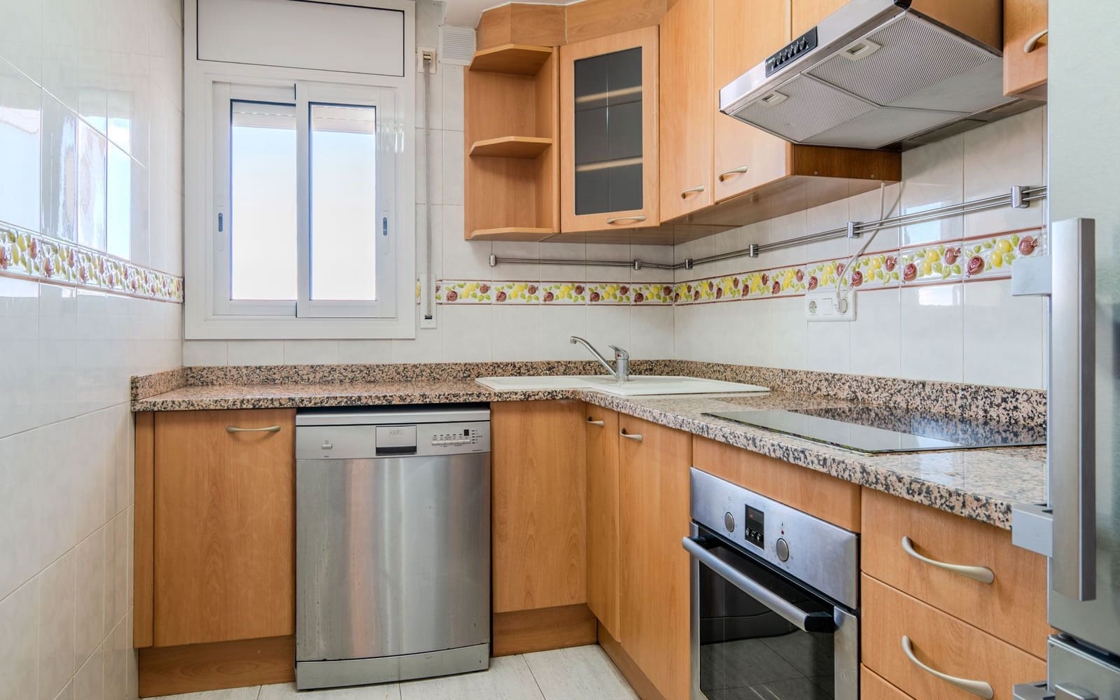 3 sypialnia Apartament na sprzedaż w Miasto Girona z garażem - 340 000 € (Ref: 8977403)