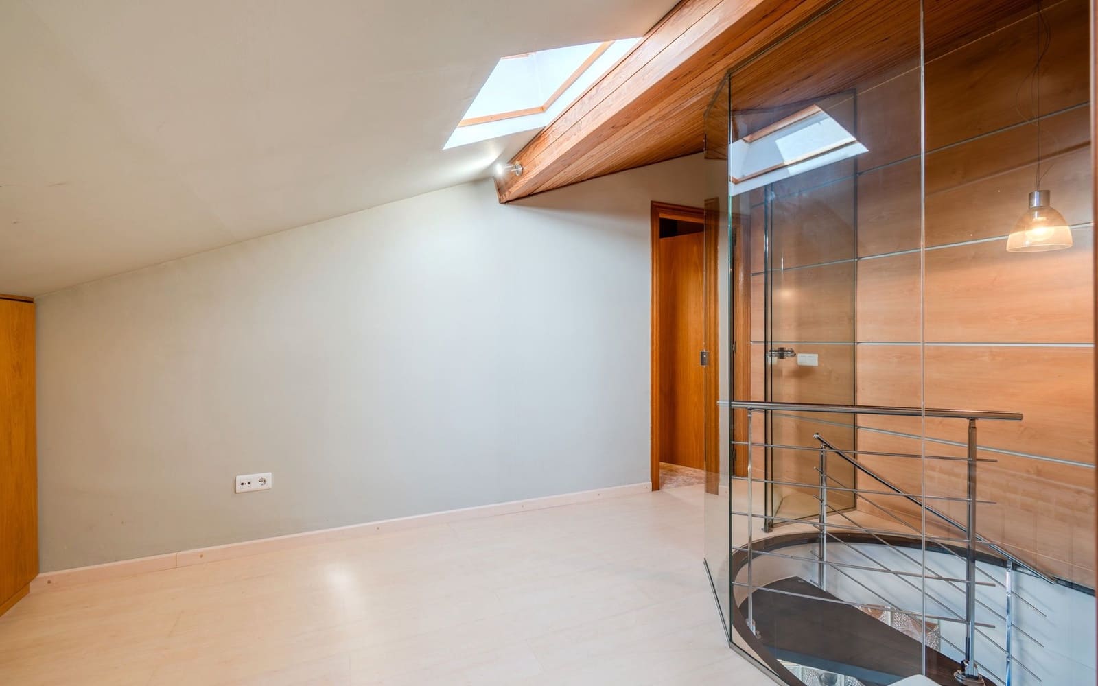 3 sypialnia Apartament na sprzedaż w Miasto Girona z garażem - 340 000 € (Ref: 8977403)