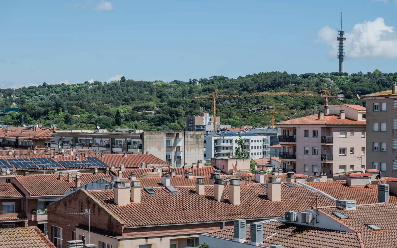 3 sypialnia Apartament na sprzedaż w Miasto Girona z garażem - 340 000 € (Ref: 8977403)
