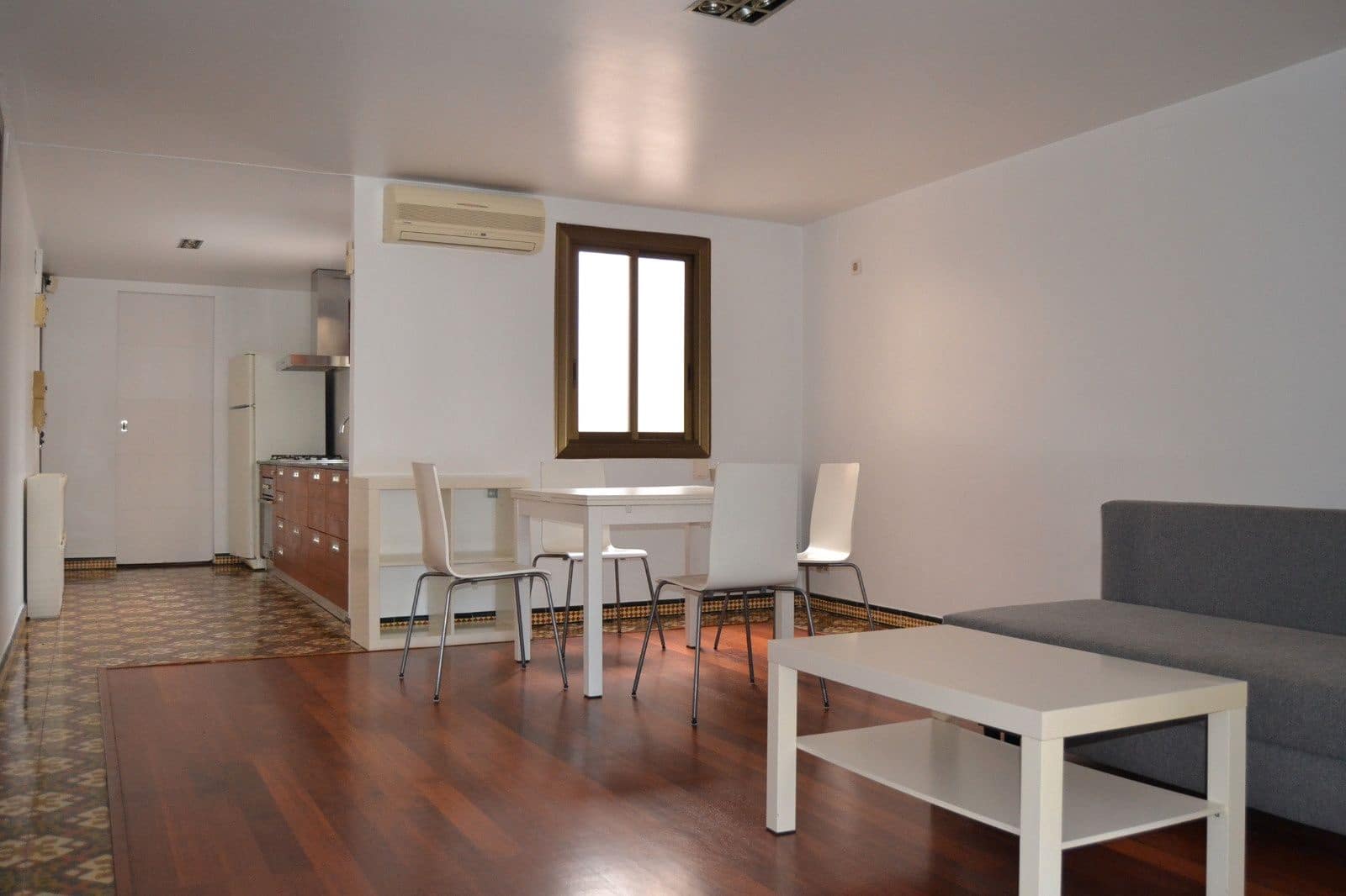 3 soveværelse Lejlighed til salg i Barcelona by - € 530.000 (Ref: 8983022)