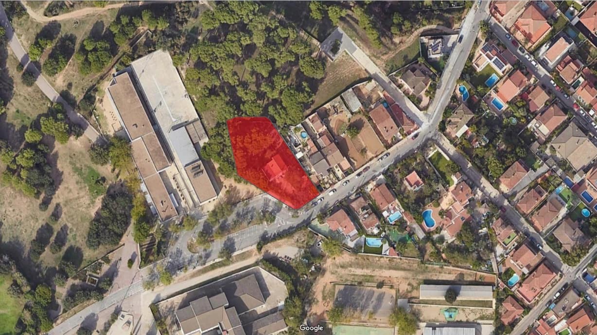 Building Plot for sale in Cerdanyola del Valles - € 690,000 (Ref: 9006191)