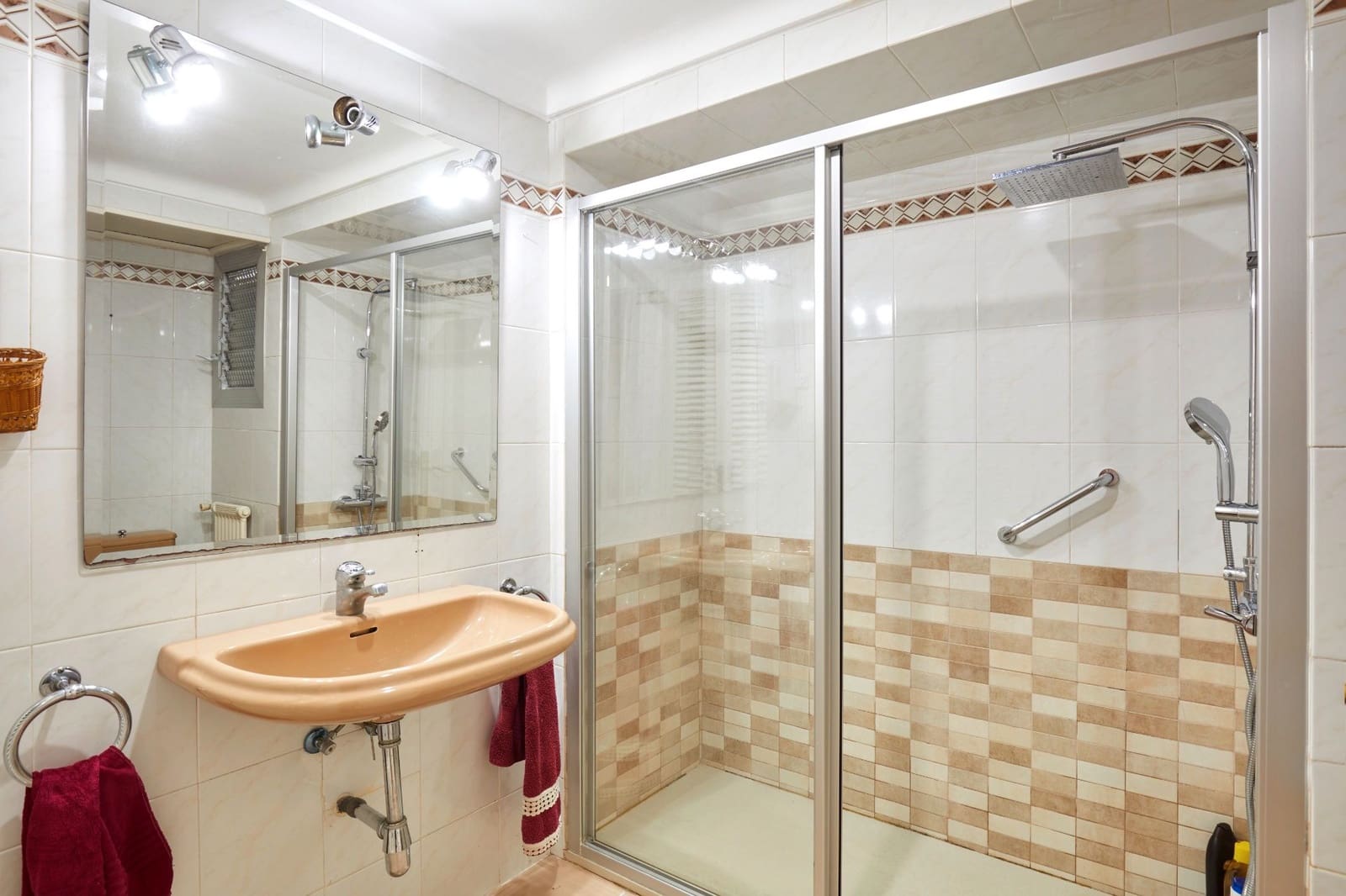 5 soveværelse Lejlighed til salg i Barcelona by med garage - € 1.350.000 (Ref: 9028527)