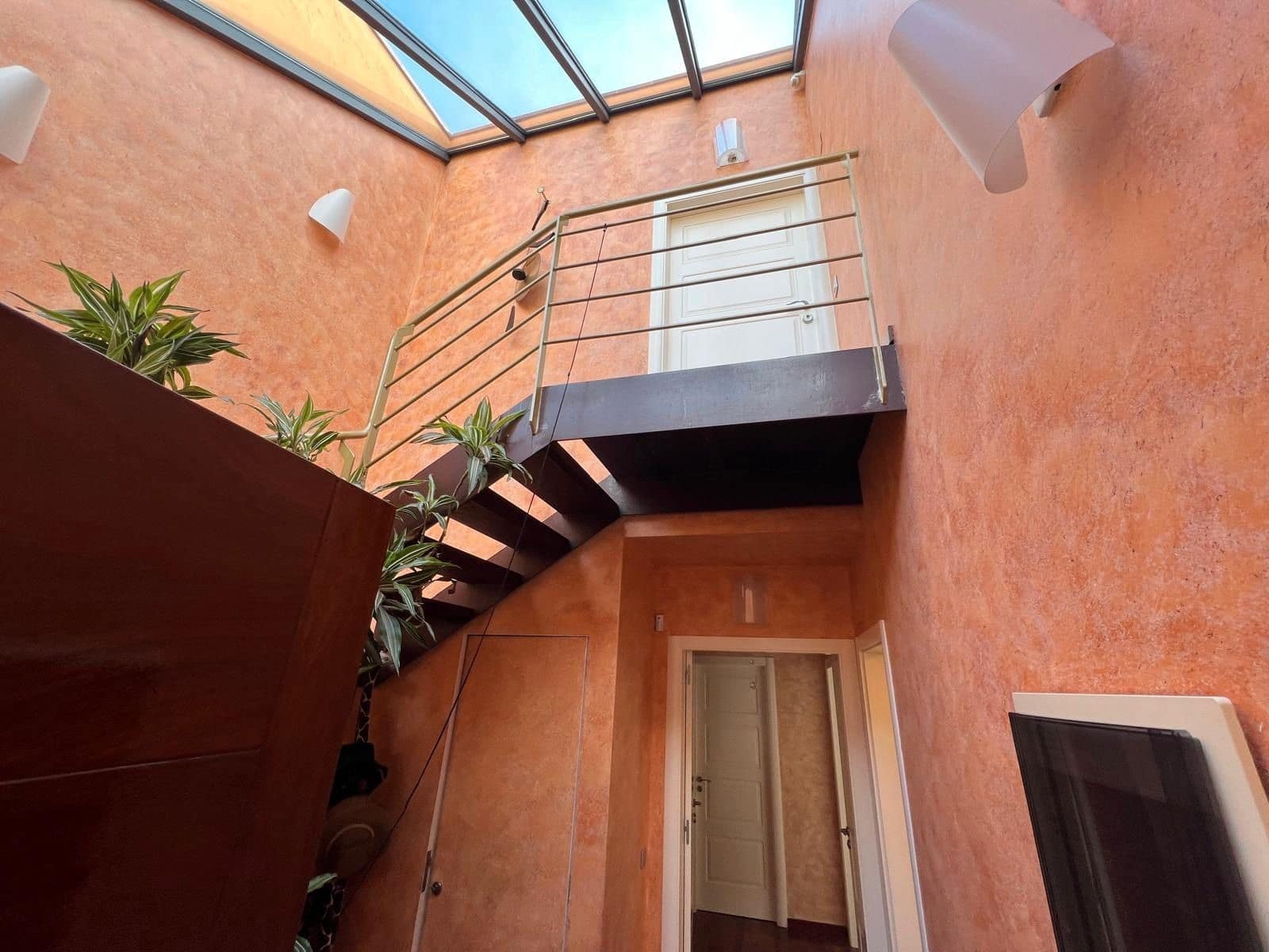 5 bedroom Villa for sale in Castelldefels - € 1,390,000 (Ref: 9028530)