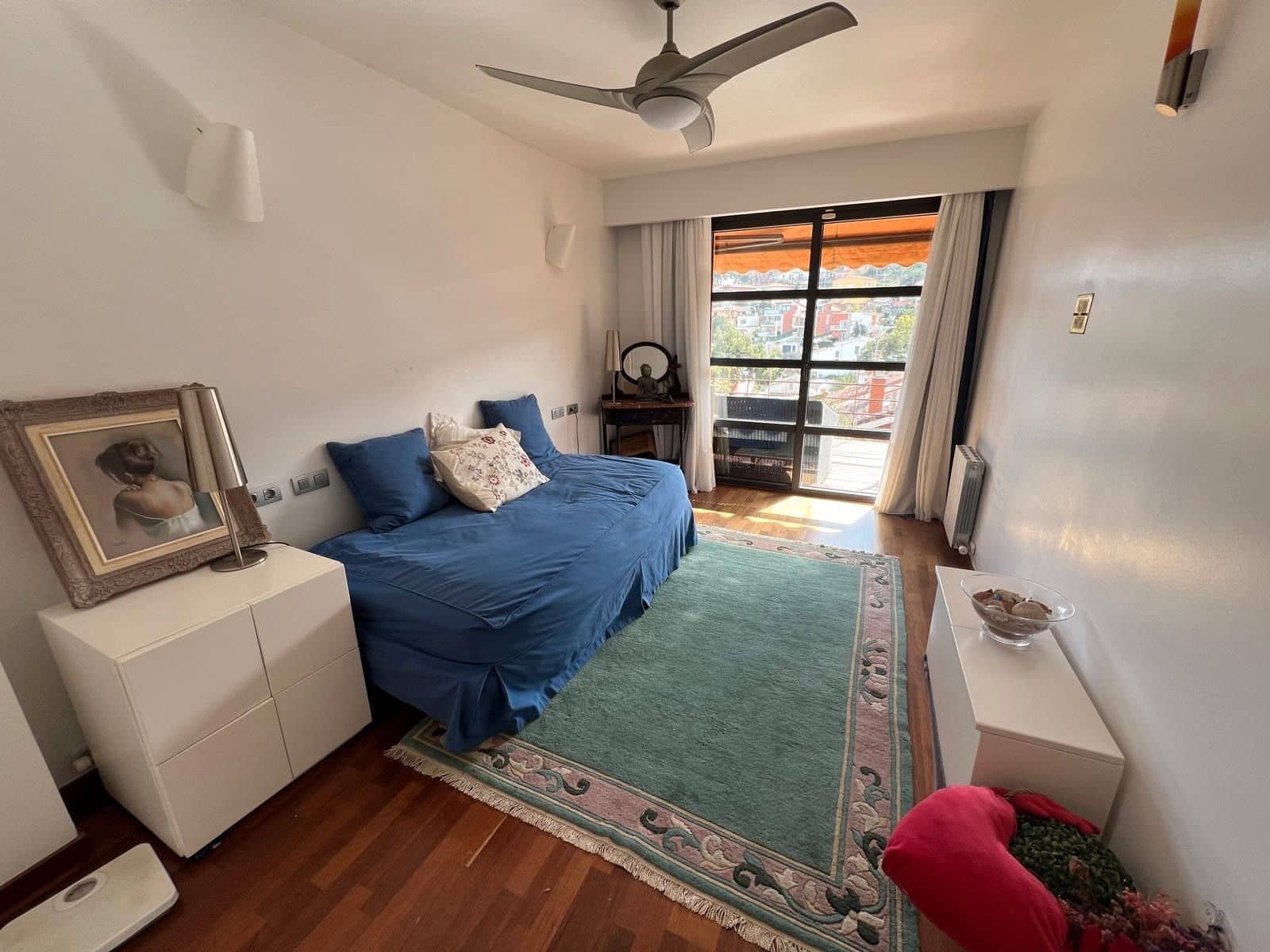 5 bedroom Villa for sale in Castelldefels - € 1,390,000 (Ref: 9028530)