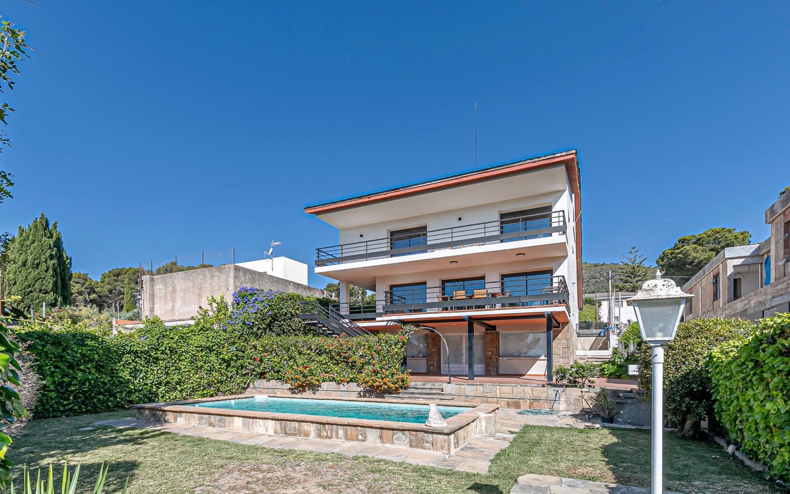 7 soveværelse Villa til salg i Castelldefels med swimmingpool garage - € 1.090.000 (Ref: 9028531)