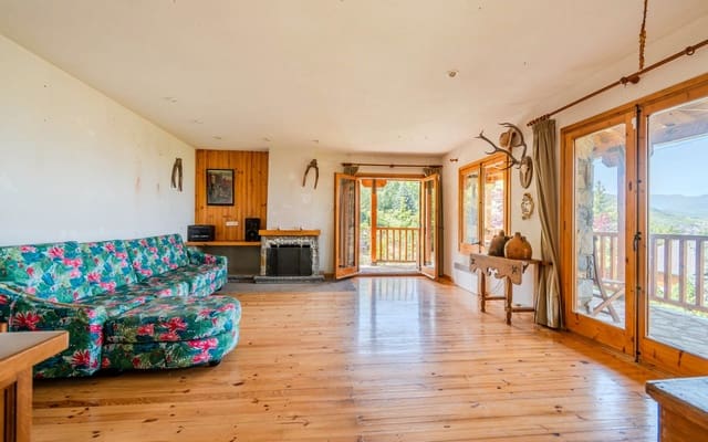 4 Zimmer Villa zu verkaufen in Fontanals de Cerdanya mit Pool Garage - 718.000 € (Ref: 9035373)