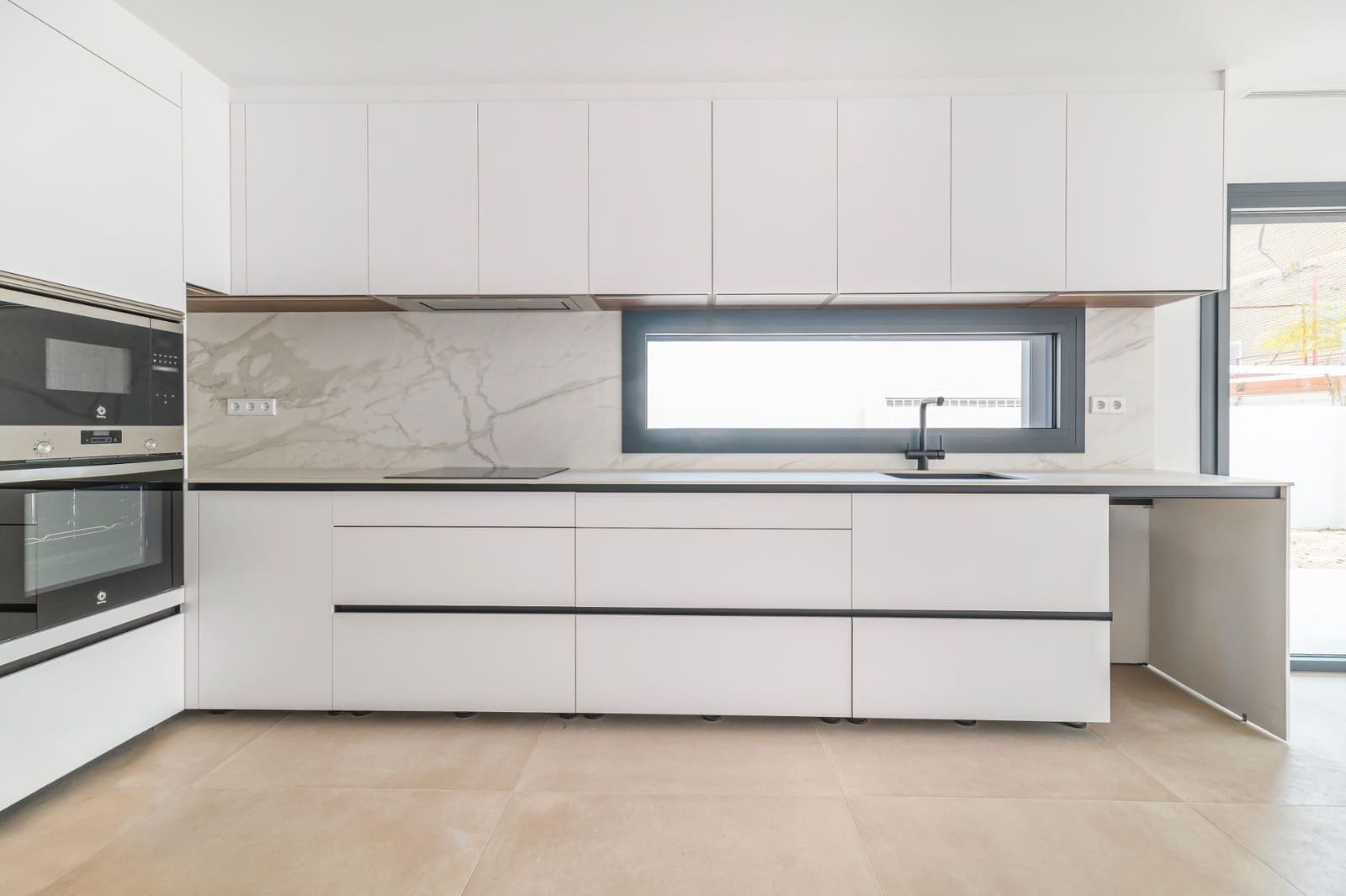 3 soveværelse Semi-Rækkehus til salg i Castelldefels med swimmingpool garage - € 1.150.000 (Ref: 9035708)