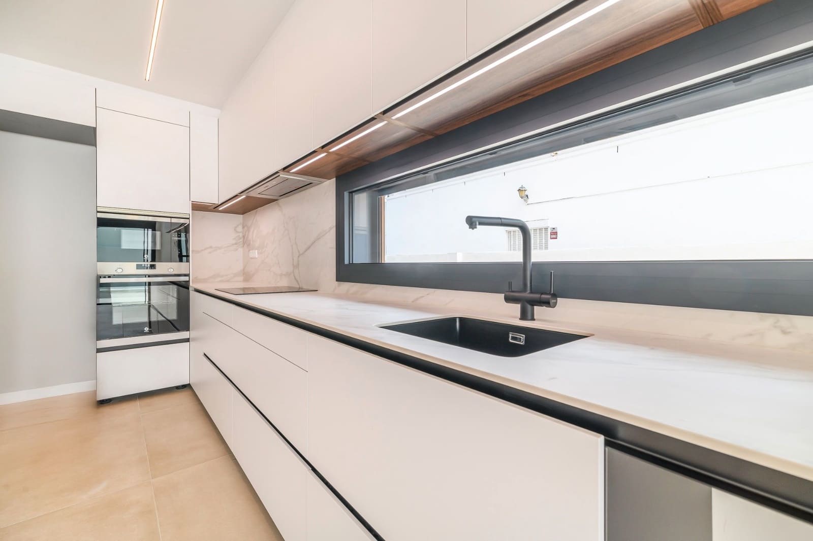 3 soveværelse Semi-Rækkehus til salg i Castelldefels med swimmingpool garage - € 1.150.000 (Ref: 9035708)