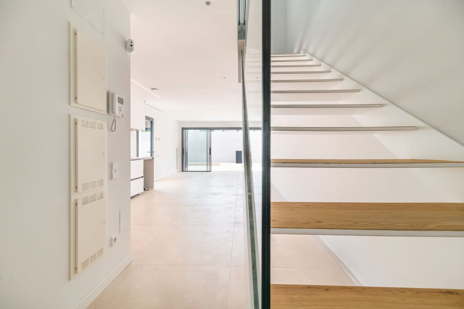 3 soveværelse Semi-Rækkehus til salg i Castelldefels med swimmingpool garage - € 1.150.000 (Ref: 9035708)