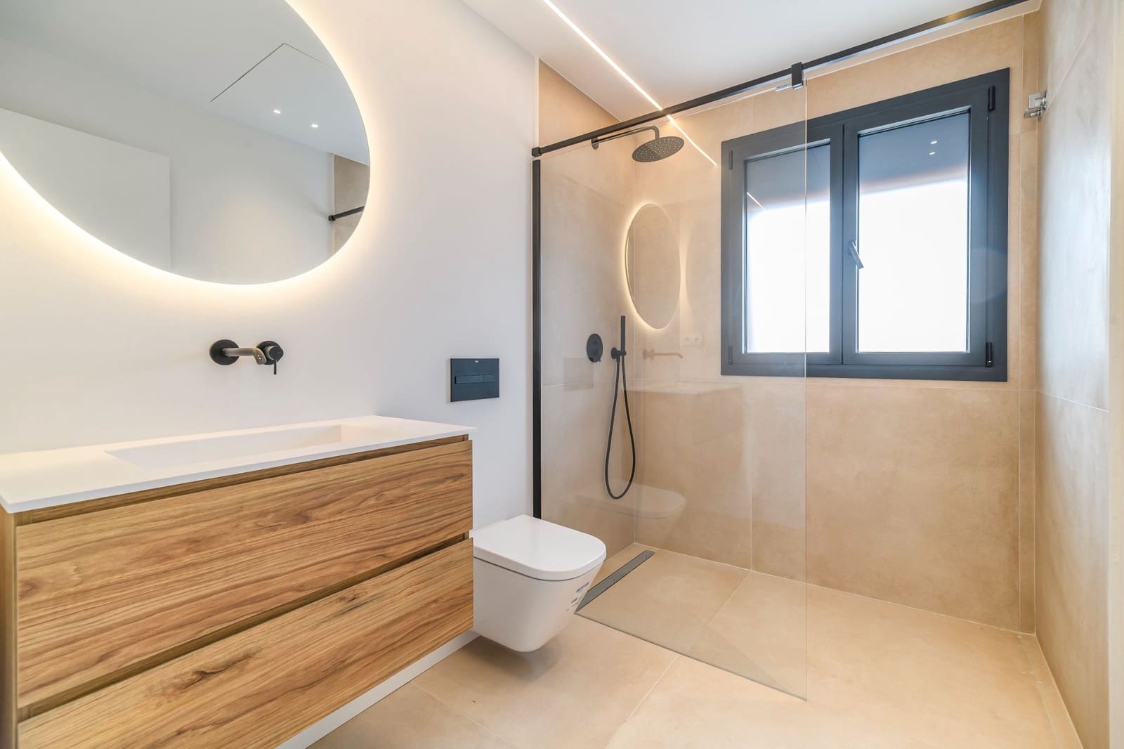 3 soveværelse Semi-Rækkehus til salg i Castelldefels med swimmingpool garage - € 1.150.000 (Ref: 9035708)