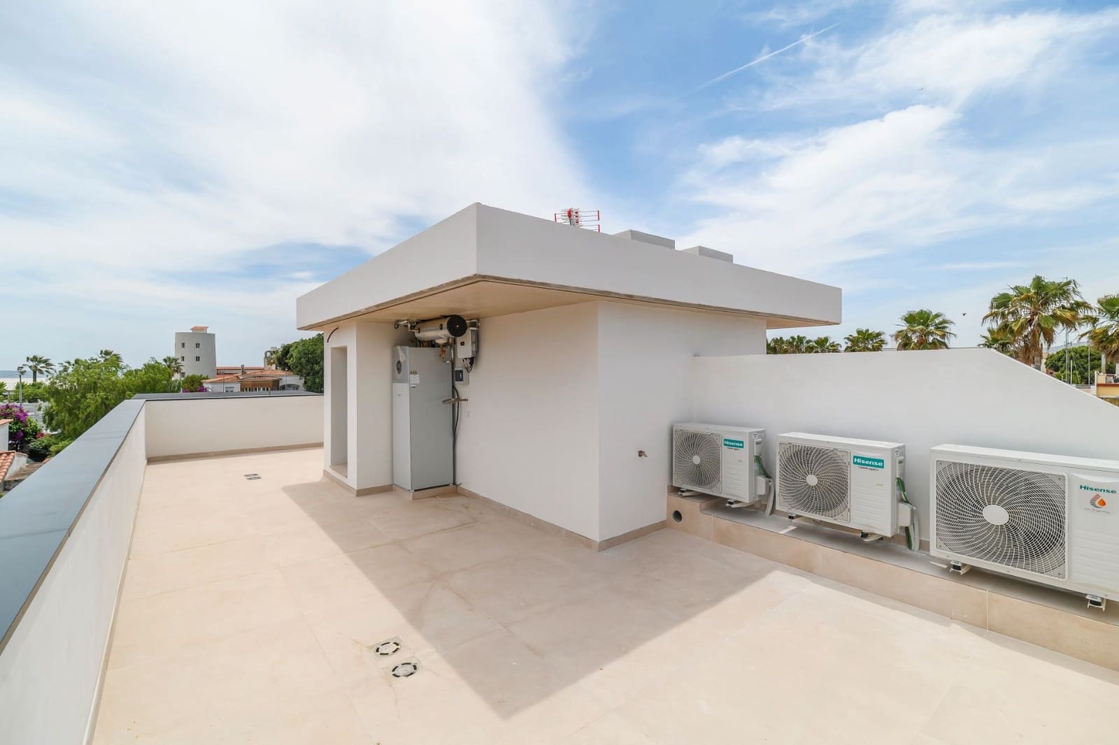 3 soveværelse Semi-Rækkehus til salg i Castelldefels med swimmingpool garage - € 1.150.000 (Ref: 9035708)