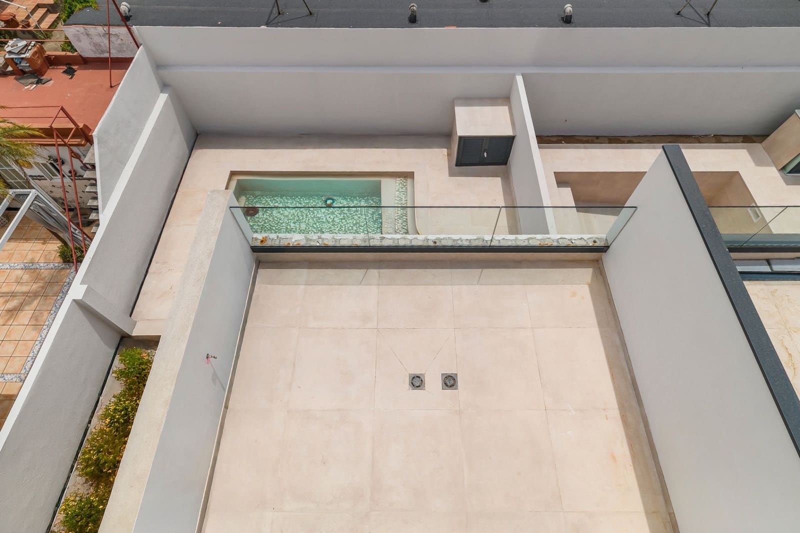 3 soveværelse Semi-Rækkehus til salg i Castelldefels med swimmingpool garage - € 1.150.000 (Ref: 9035708)