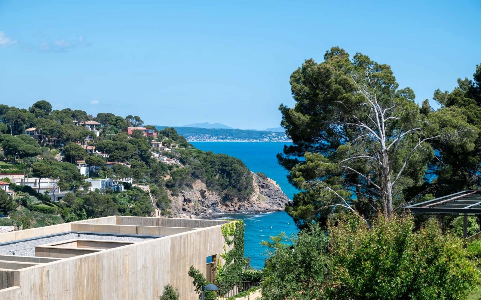 3 soveværelse Lejlighed til leje i Begur med swimmingpool garage - € 4.000 (Ref: 9051675)