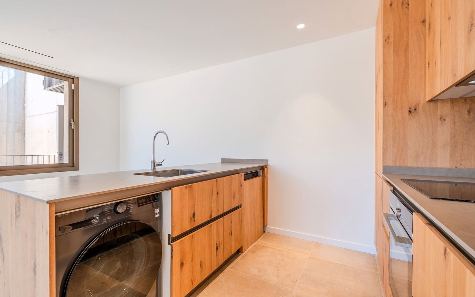 3 soveværelse Lejlighed til leje i Begur med swimmingpool garage - € 4.000 (Ref: 9051675)