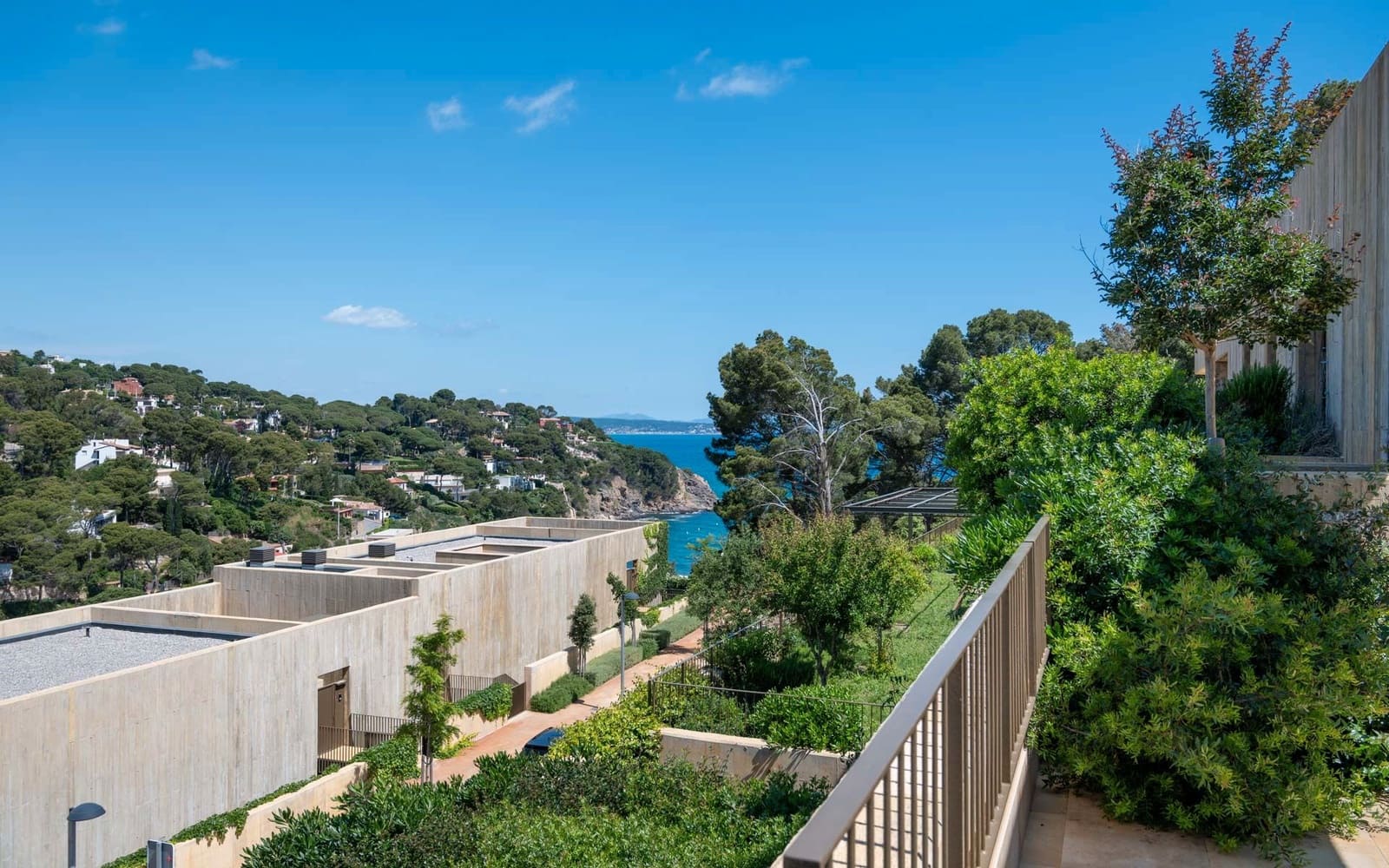 3 soveværelse Lejlighed til leje i Begur med swimmingpool garage - € 4.000 (Ref: 9051675)