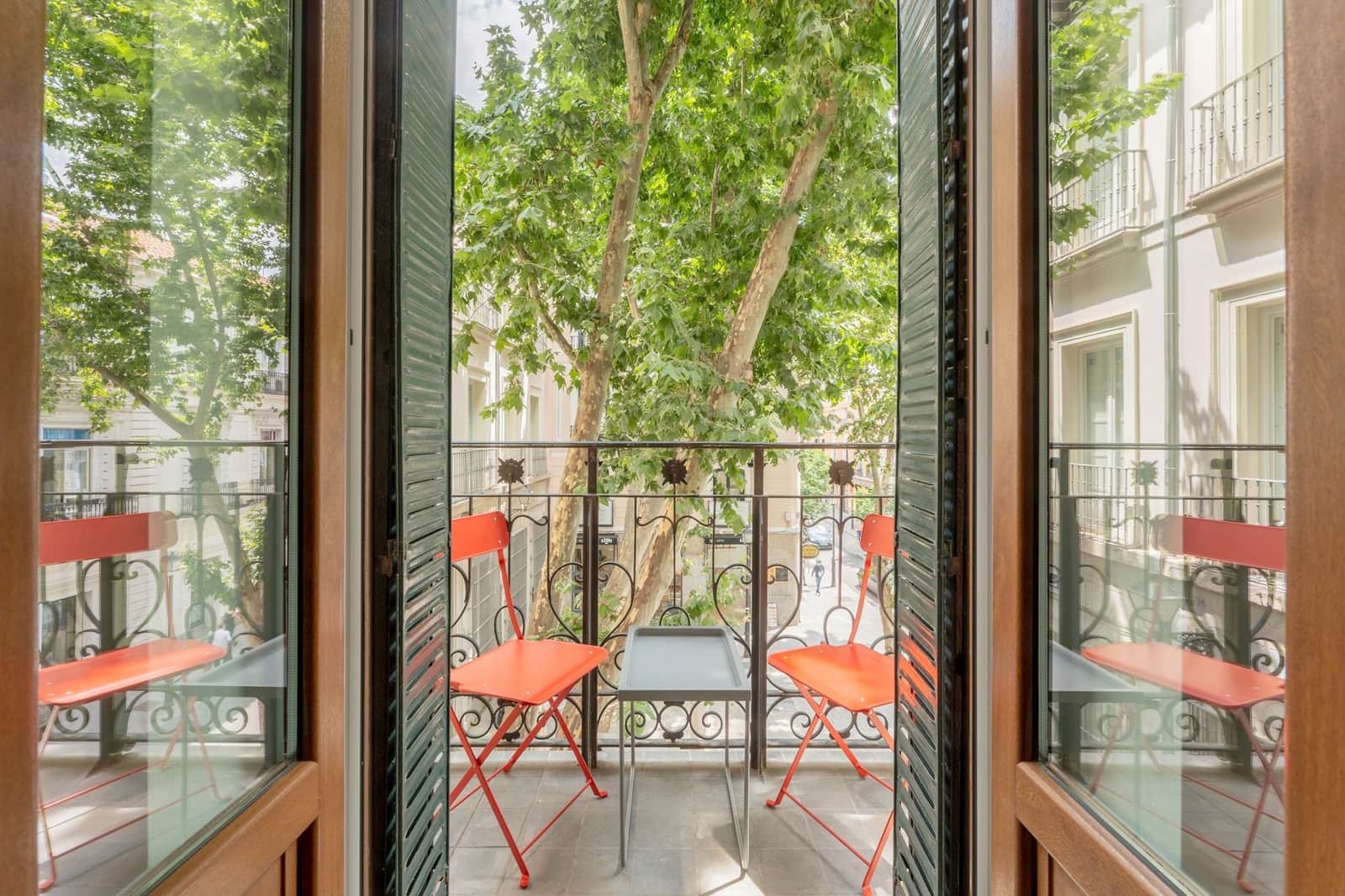 2 sovrum Lägenhet att hyra i Madrid stad - 2 400 € (Ref: 9051678)