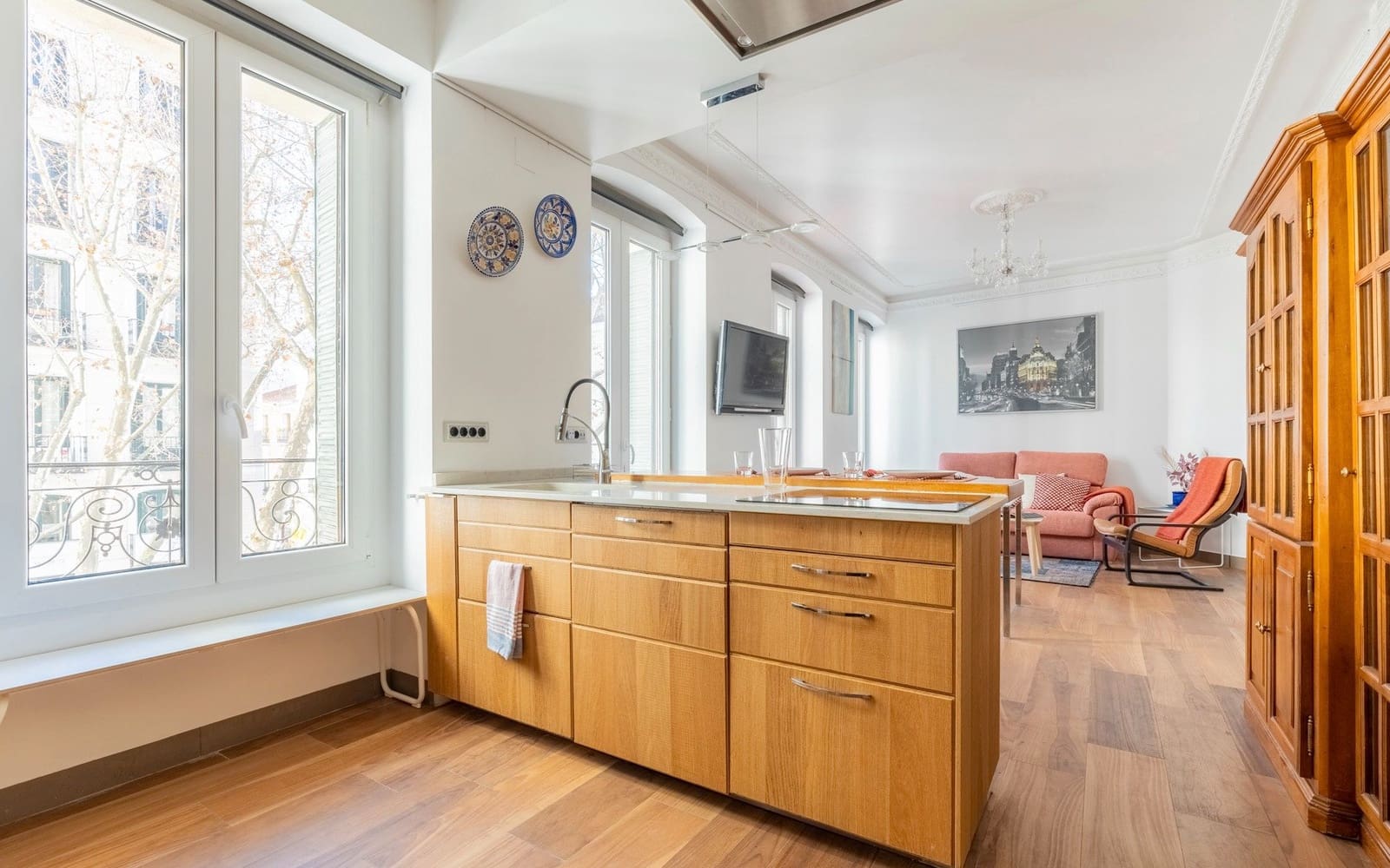 2 sovrum Lägenhet att hyra i Madrid stad - 2 400 € (Ref: 9051678)