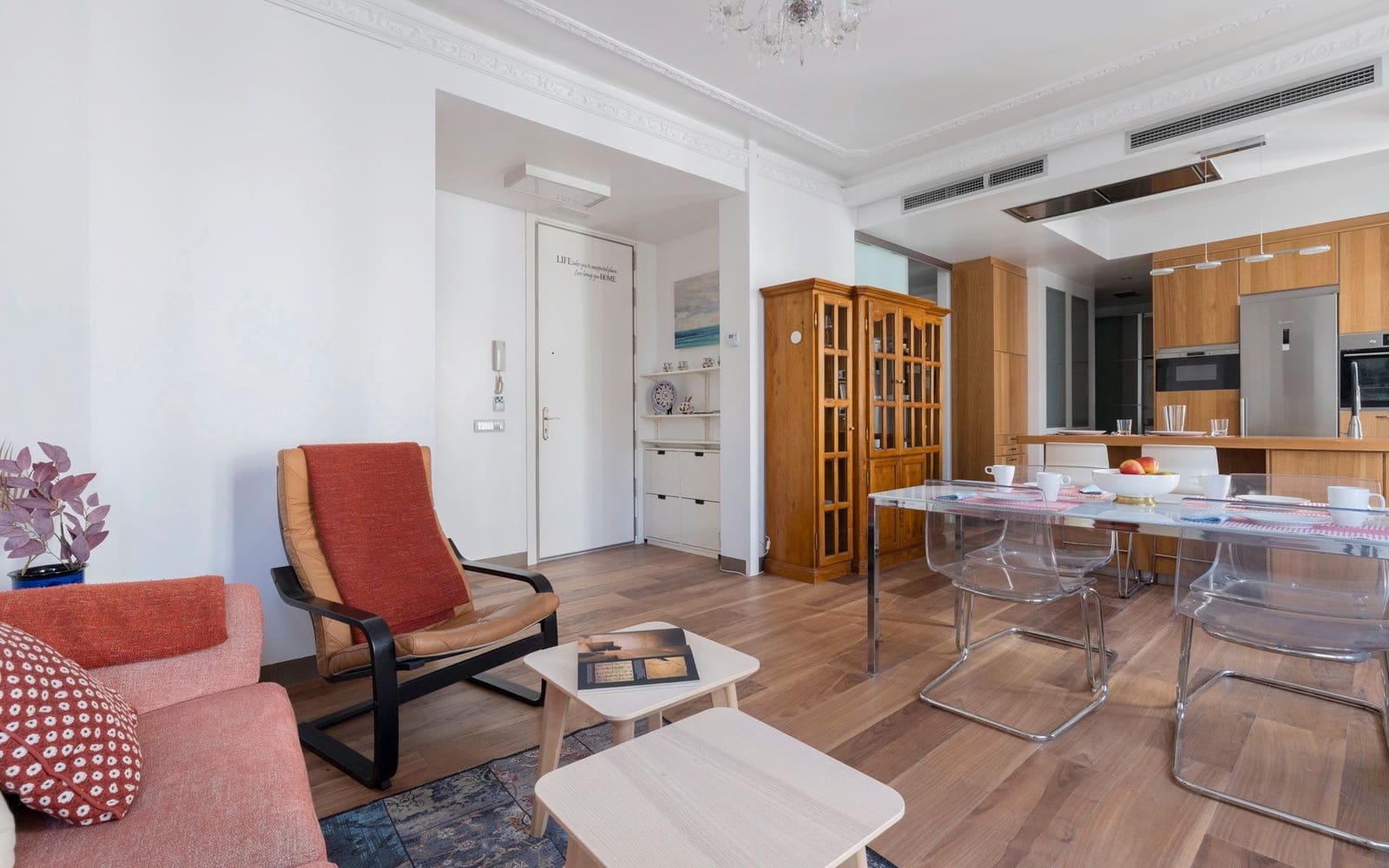 2 sovrum Lägenhet att hyra i Madrid stad - 2 400 € (Ref: 9051678)