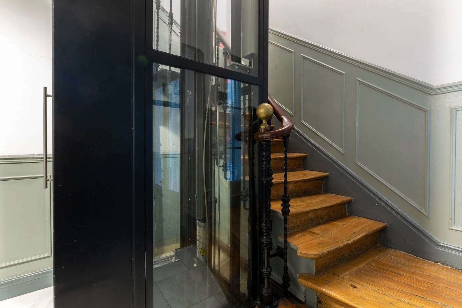 2 sovrum Lägenhet att hyra i Madrid stad - 2 400 € (Ref: 9051678)