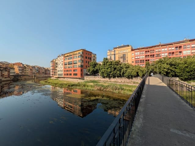 1 sypialnia Mieszkanie na sprzedaż w Miasto Girona - 220 000 € (Ref: 9057108)