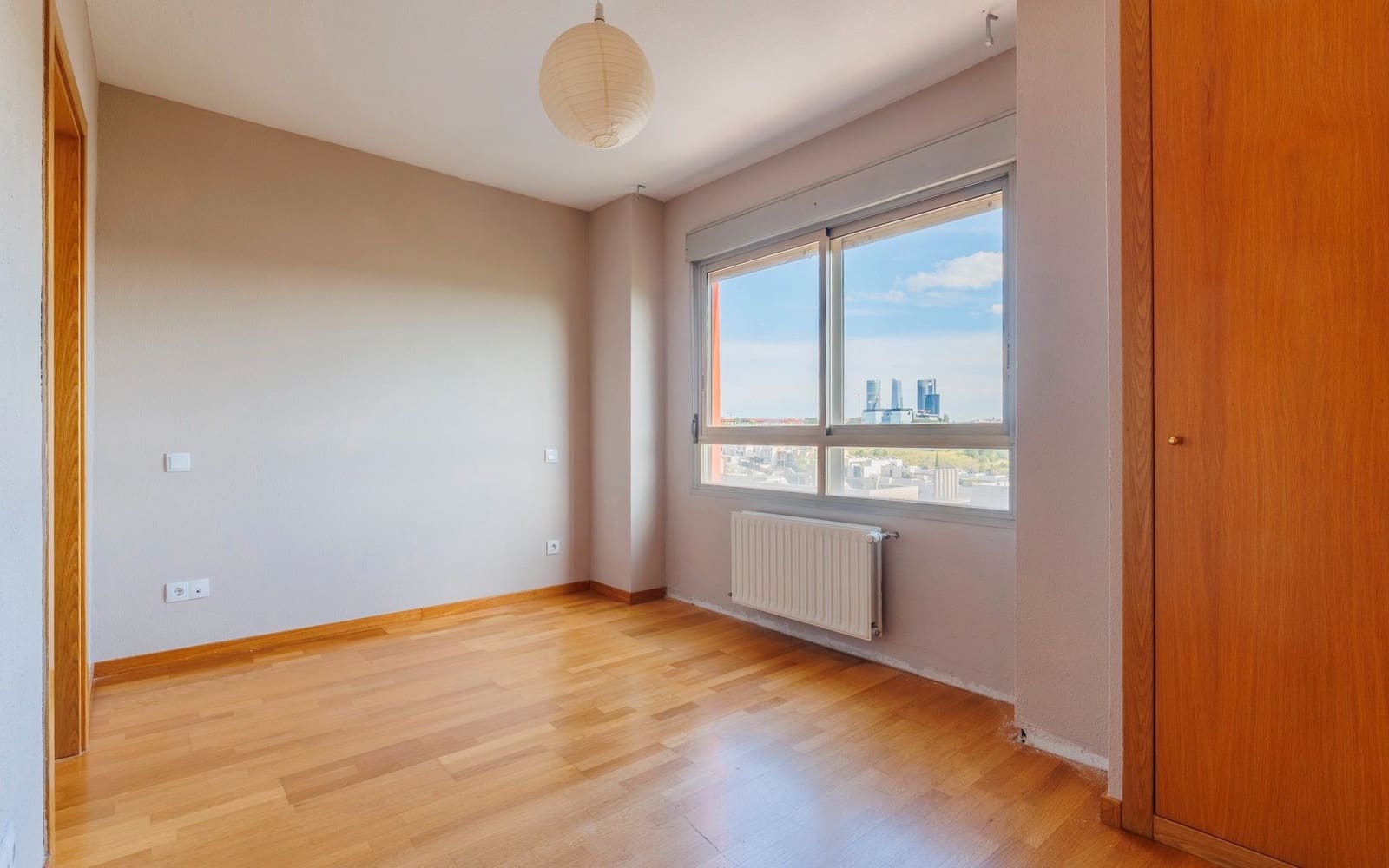 2 quarto Apartamento para venda em Madrid cidade com garagem - 649 000 € (Ref: 9058642)