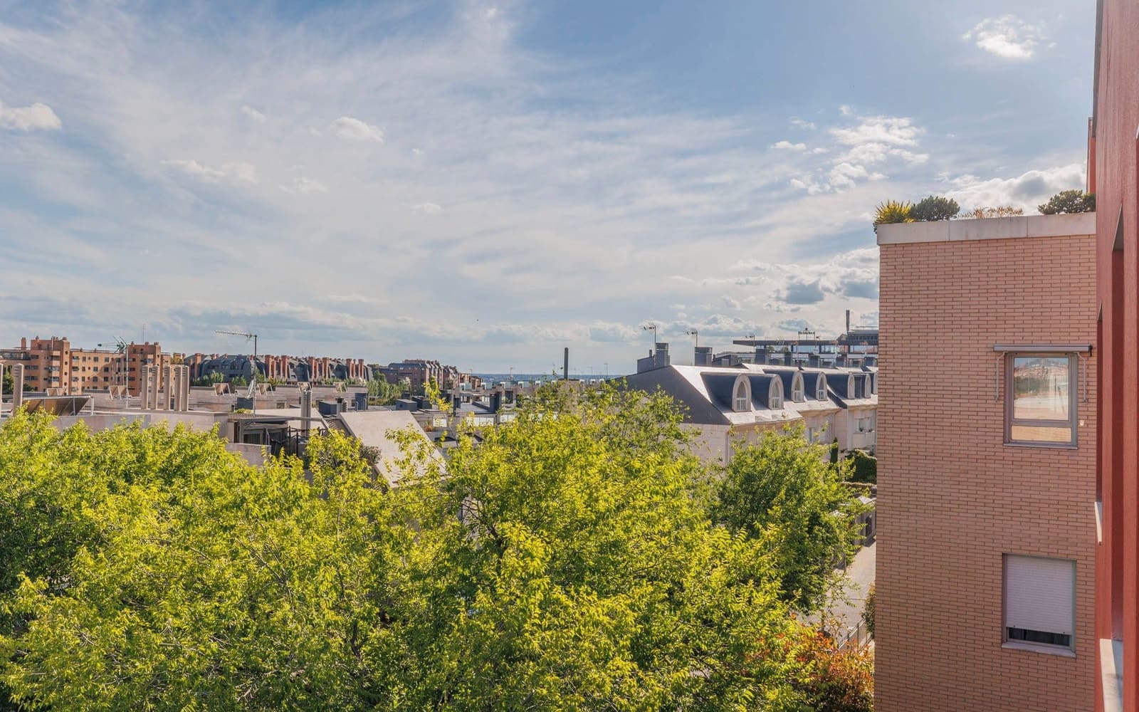 2 quarto Apartamento para venda em Madrid cidade com garagem - 649 000 € (Ref: 9058642)