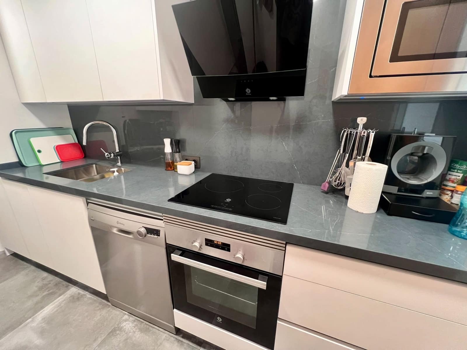 3 quarto Apartamento para arrendar em Barcelona cidade com garagem - 1 600 € (Ref: 9058643)