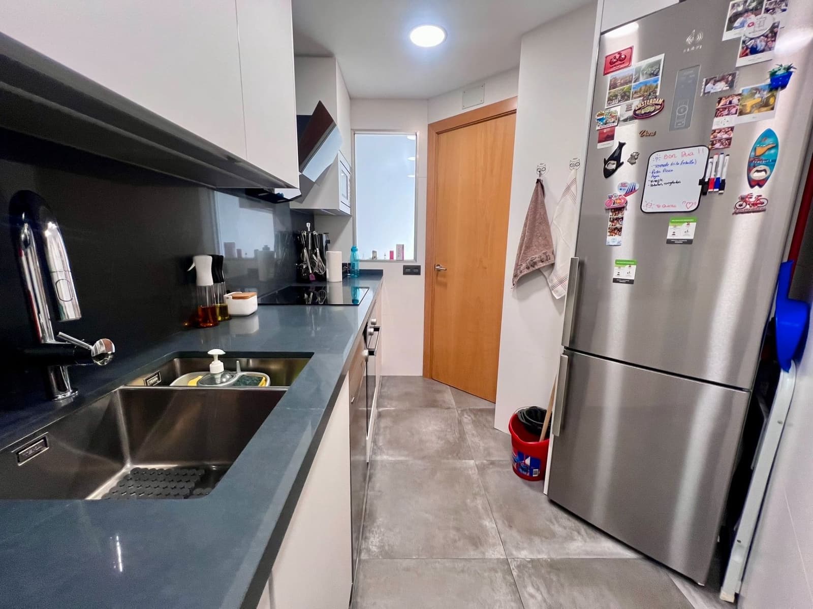3 quarto Apartamento para arrendar em Barcelona cidade com garagem - 1 600 € (Ref: 9058643)