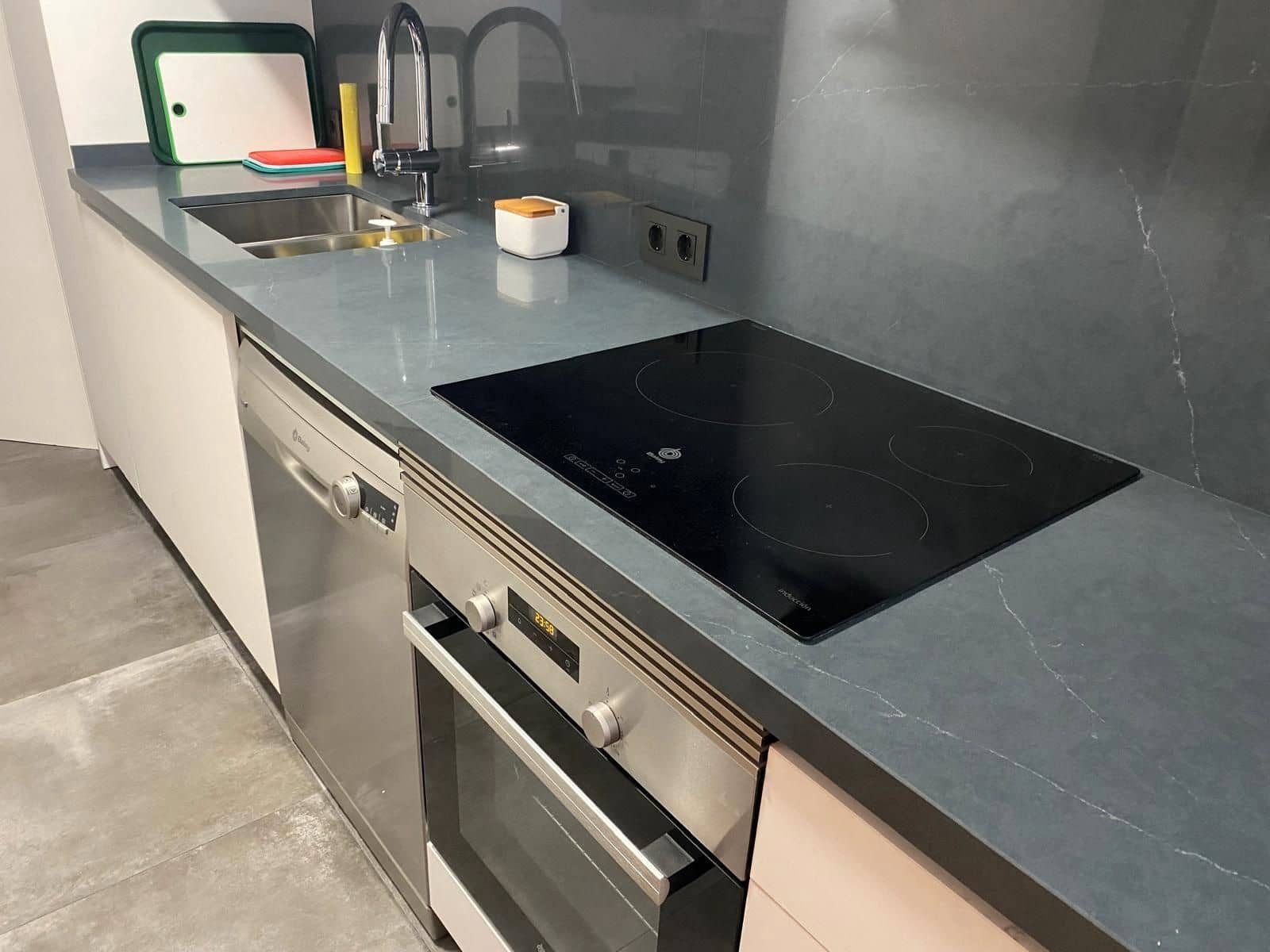 3 quarto Apartamento para arrendar em Barcelona cidade com garagem - 1 600 € (Ref: 9058643)