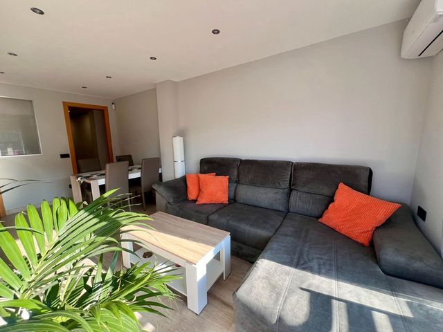3 quarto Apartamento para arrendar em La Sagrera, Barcelona cidade com garagem - 1 600 € (Ref: 9058643)