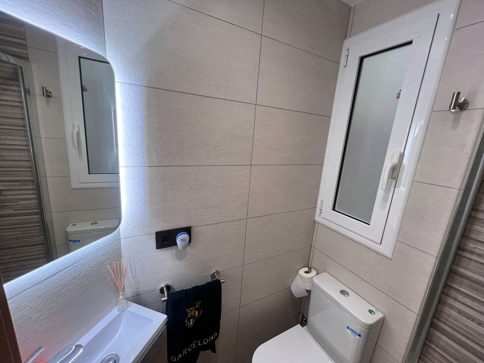3 quarto Apartamento para arrendar em Barcelona cidade com garagem - 1 600 € (Ref: 9058643)