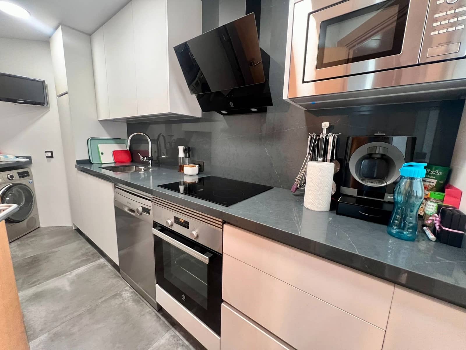 3 quarto Apartamento para arrendar em Barcelona cidade com garagem - 1 600 € (Ref: 9058643)